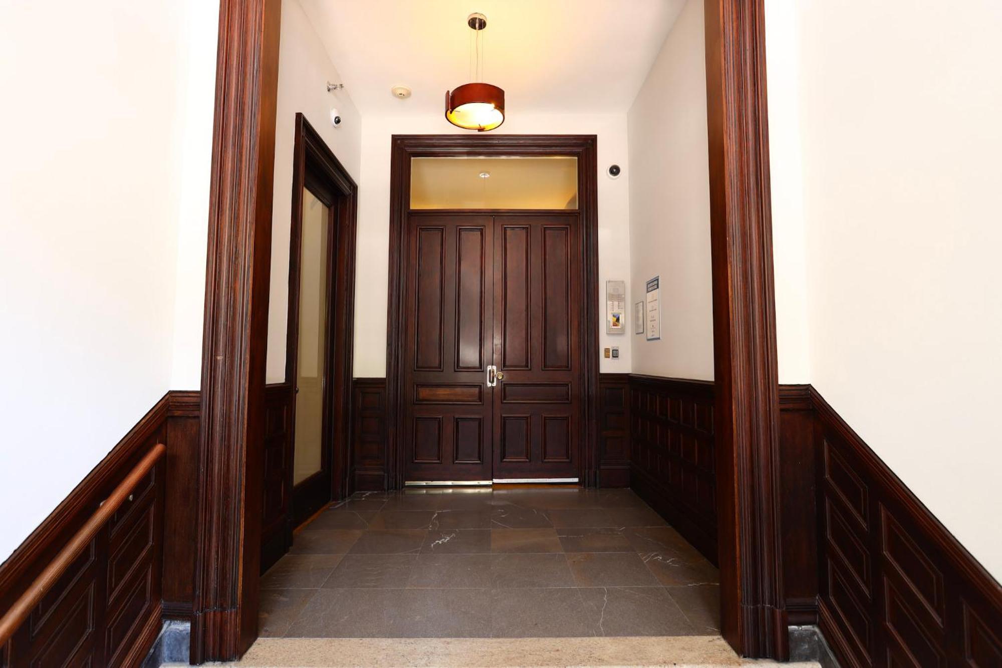 בוסטון Stylish Newbury Street Studio, #4 מראה חיצוני תמונה