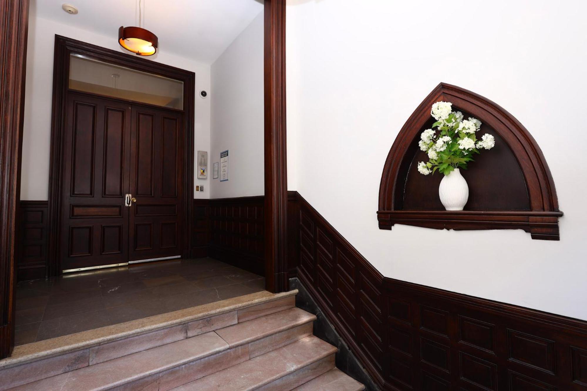 בוסטון Stylish Newbury Street Studio, #4 מראה חיצוני תמונה